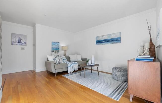 779 LA PLAYA ST