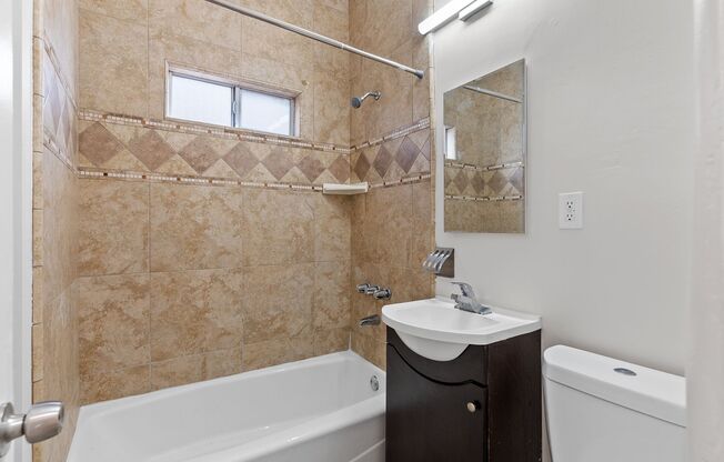 1 bed, 1 bath, 489 sqft, $1,695, Unit 726-04