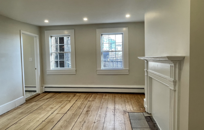 42 FAYETTE ST