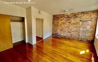 13 Charter St.