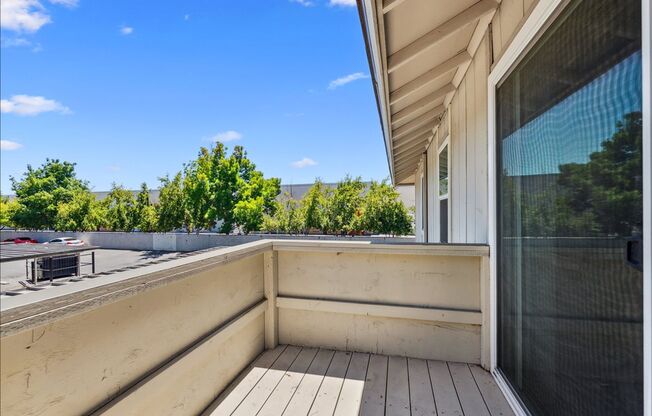 1 bed, 1 bath, 592 sqft, $1,390