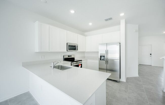 Brand New 3 bed/2.5 Townhome For Rent in Wellness Ridge at Clermont!