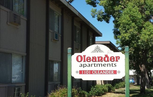 Oleander Apartments