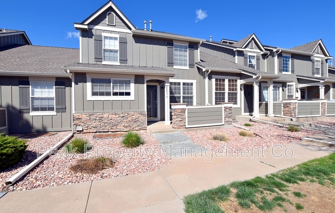 2203 COPPER CRK DR