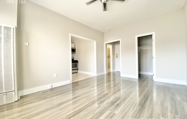 2935 W 8 ST