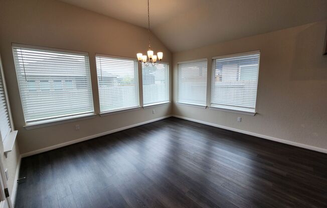 Veramendi Subdivision/ Community Parks & Pool/ Large House / Tons of Amenities / NBISD