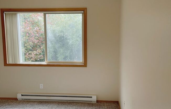 1 bed, 1 bath, 628 sqft, $1,325, Unit 10