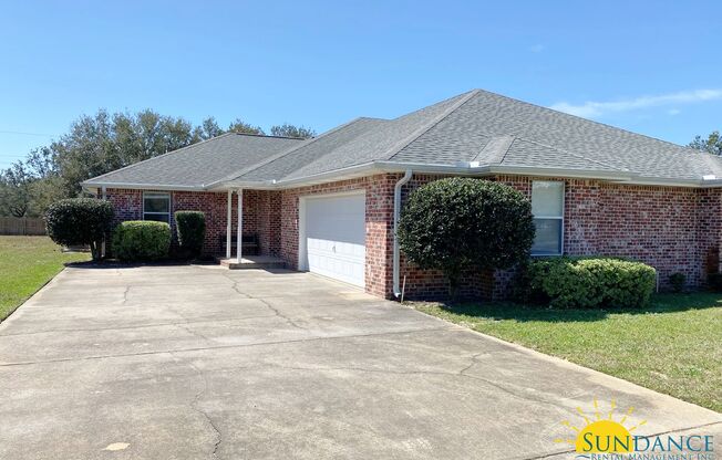 Spacious 3 Bedroom Duplex in Navarre