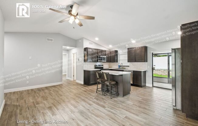 800 S GALENA AVE