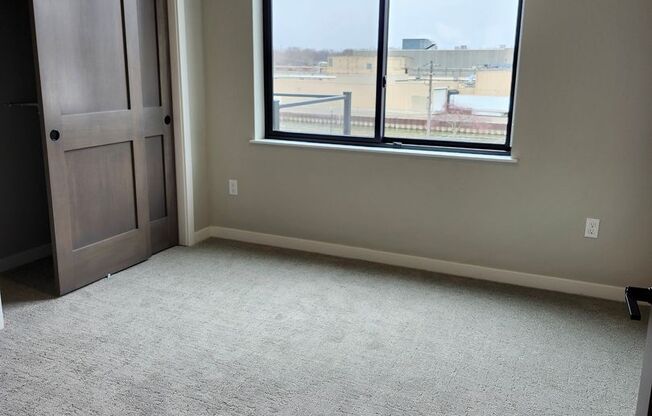 2 beds, 2 baths, 1,028 sqft, $1,675, Unit 314