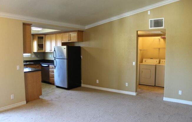 1Bed/1Bath Condo in Oceanside~ Los Morros