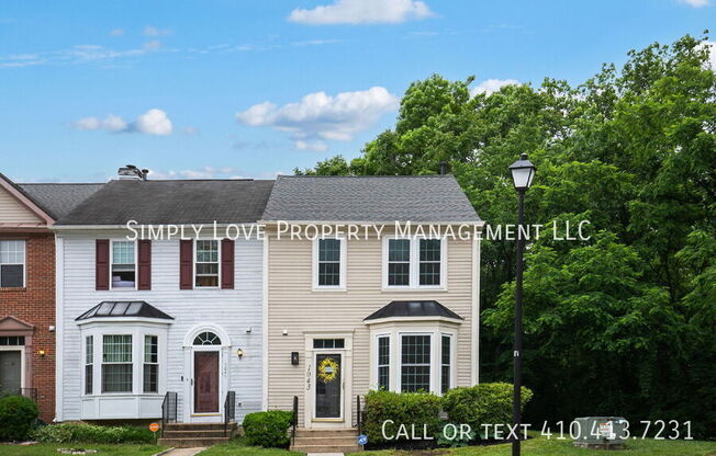 1043 DOWNING CT