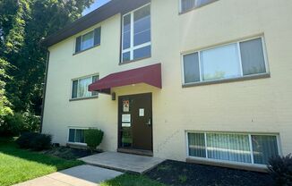 Midwood Apartments in Kenilworth Park, Baltimore, MD!