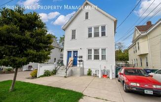 180 MACKINAW ST