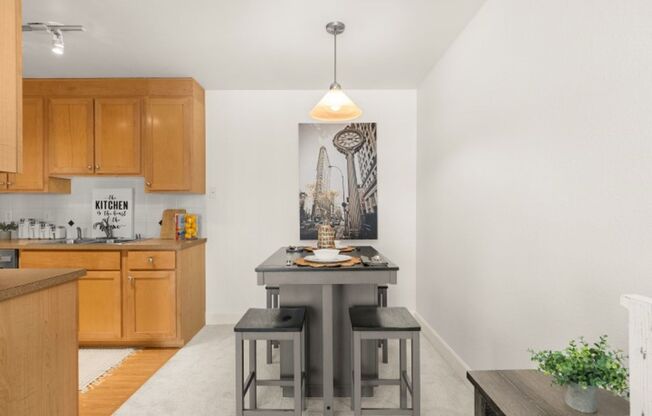 1 bed, 1 bath, $1,950, Unit # 125