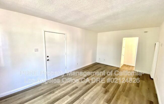 2 beds, 1 bath, 850 sqft, $1,900