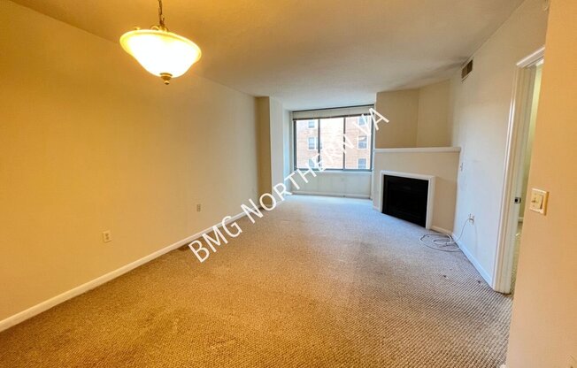 851 GLEBE ROAD, N. #405