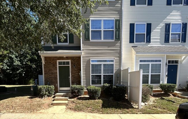2230 VLY EDGE DR