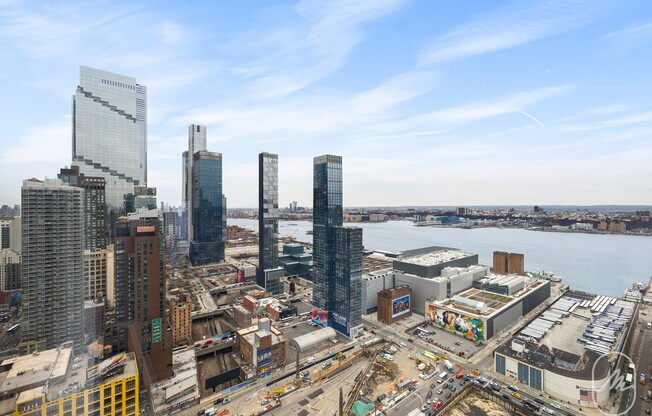 2 beds, 2 baths, $7,200, Unit 27J