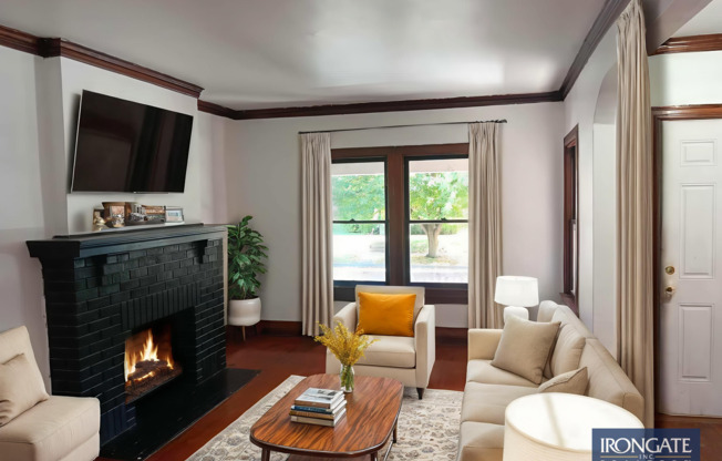 1105-1107 Grafton Ave