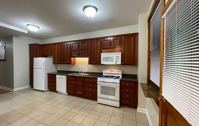 5213 S. Dorchester, LLC