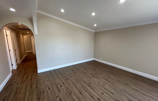 Irvington Area Home!  Not to be missed!