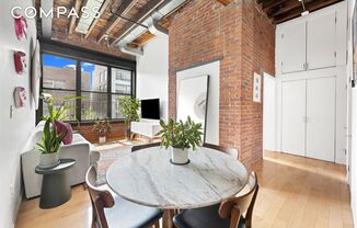 234 N 9 ST