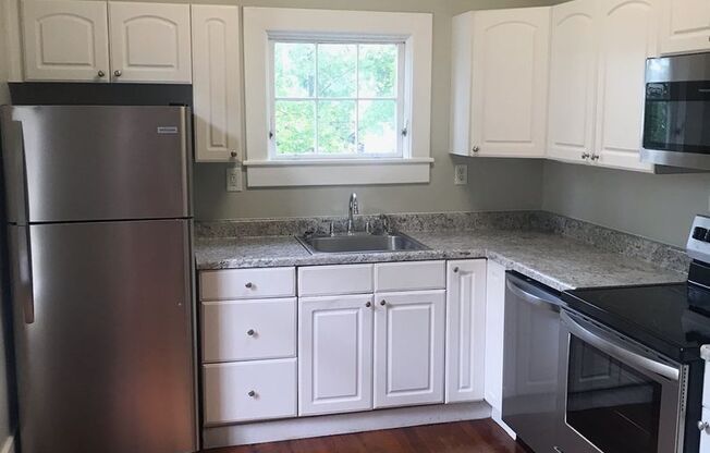 Historic East Side District Apartment