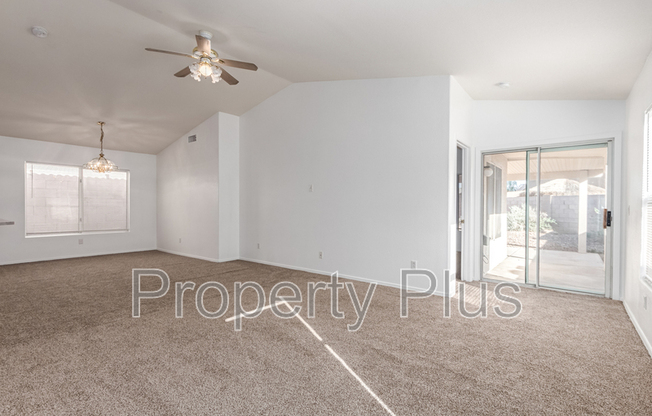 11307 W MADISEN ELLISE DR