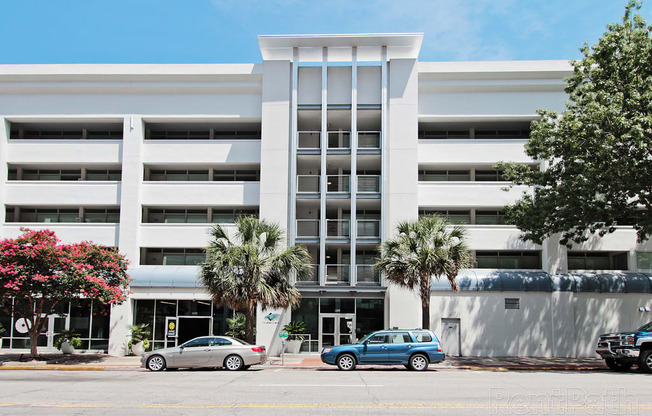 Off-street Parking Facility at The Palms on Main, Columbia, SC