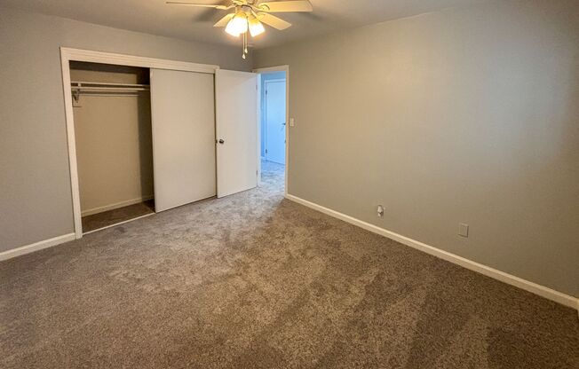 2 beds, 1 bath, 800 sqft, $1,845, Unit O-30
