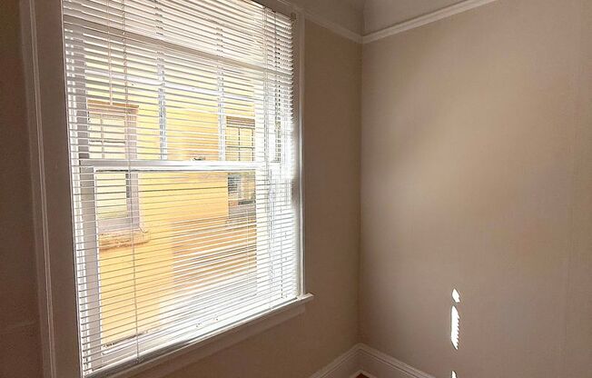 1 bed, 1 bath, 622 sqft, $1,325, Unit 209