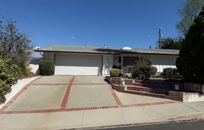 Gorgeous 3 Bedroom, 2 Bathroom, Granada Hills Pool Home for Lease! Ready for Move In!