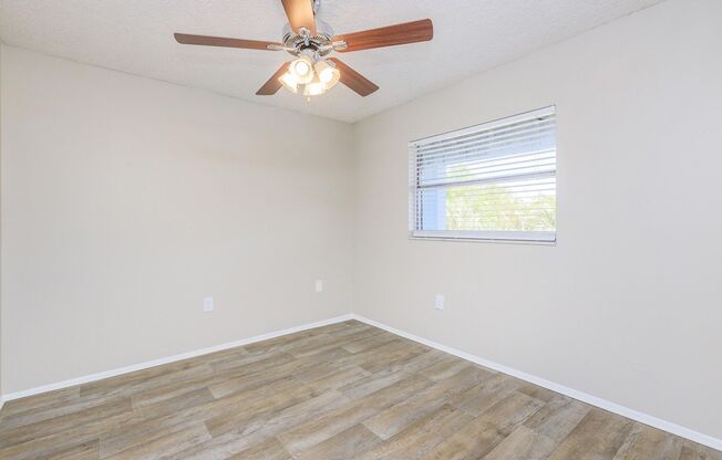 2 beds, 1 bath, 970 sqft, $1,575