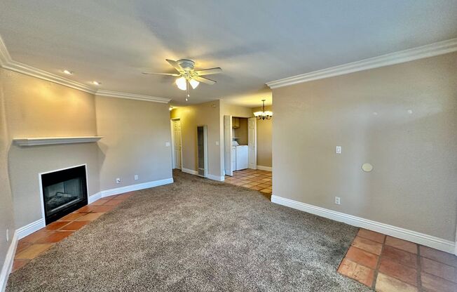 Bright 2nd floor Condo in Rolando near SDSU!!!