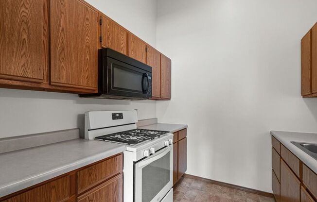 2 beds, 1 bath, 1,150 sqft, $981, Unit 2-09