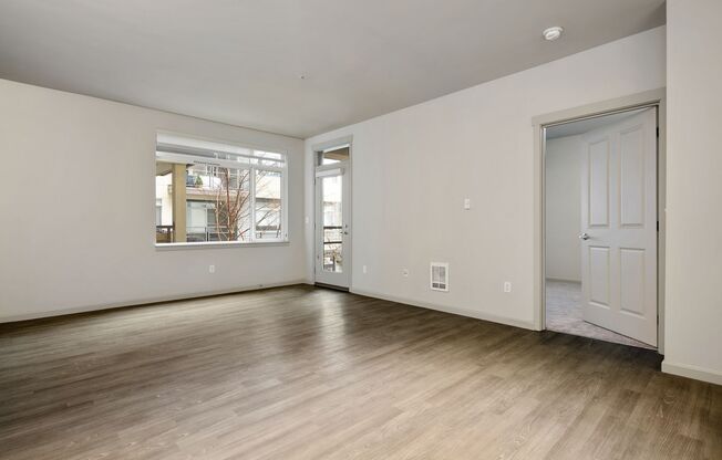 1 bed, 1 bath, 685 sqft, $2,695, Unit 416
