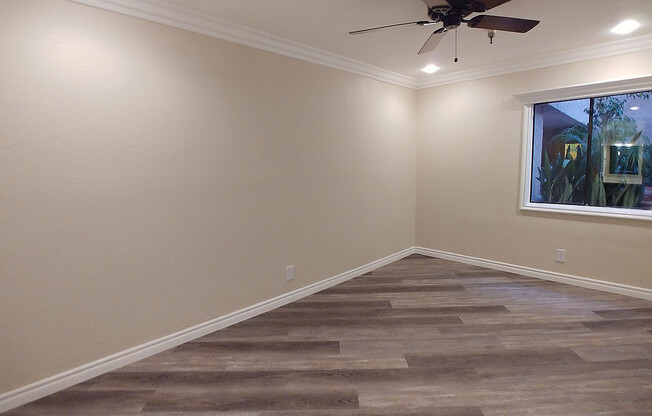 2 beds, 2 baths, 940 sqft, $2,795, Unit 212