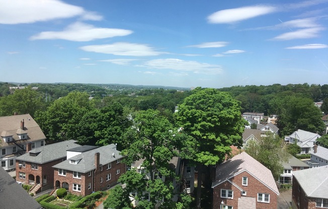 2003 Commonwealth Ave Apt 10