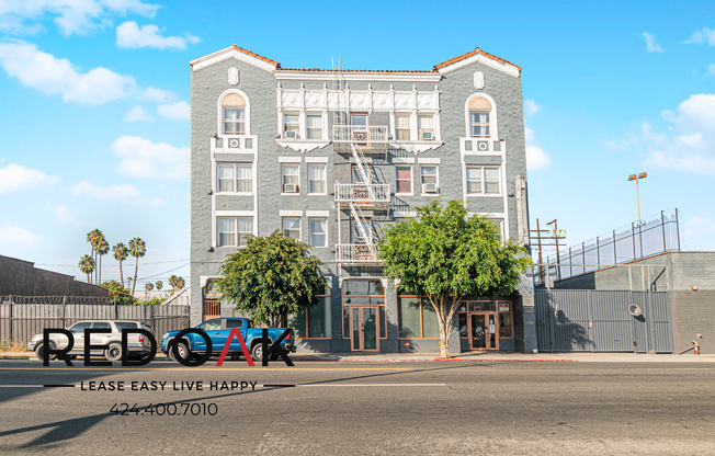 2731 BEVERLY BLVD