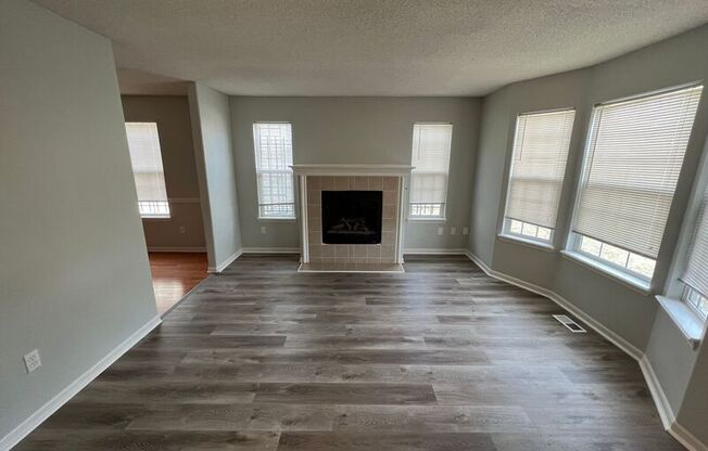 4134 WOODLAND AVE