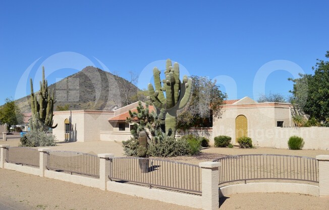 5242 W FALLEN LEAF LN