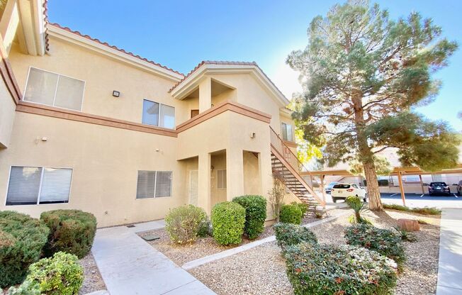 BEAUTIFUL 3 BEDROOM 2 BATHROOM 1ST FLOOR CONDO LOCATED IN A GATED COMMUNITY