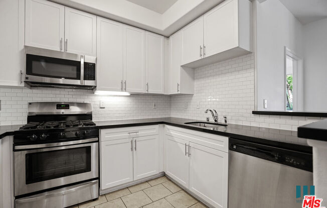 2 beds, 2 baths, 1,108 sqft, $3,595, Unit 302