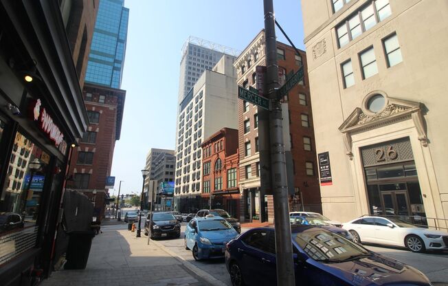 21 S Calvert Street