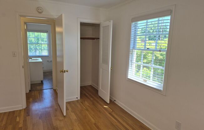 1 bed, 1 bath, 740 sqft, $1,630, Unit 39