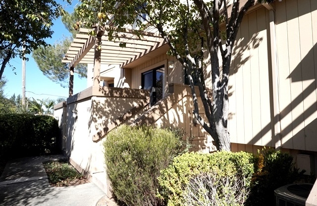 Spacious Townhome, Fireplace, Beautiful Floors, 2 Balconies, W/D, 2C Garage, Pool!