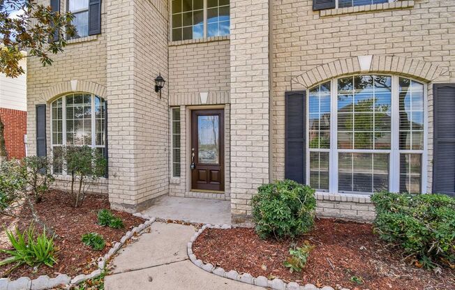 Beautifully Updated Home in Sugar Land’s Sought-After Greatwood!