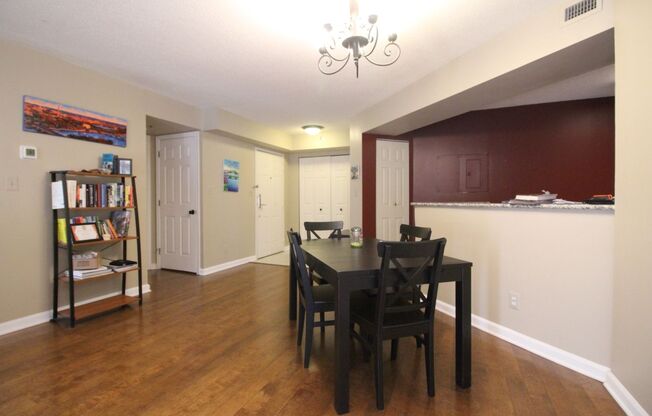 2 beds, 2 baths, $2,995, Unit APARTMENT 312