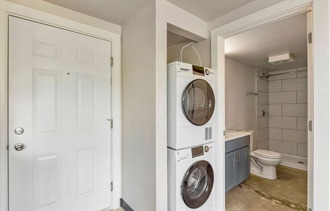2 beds, 2 baths, 807 sqft, $1,550, Unit 703